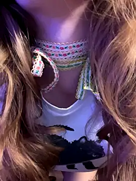 Snapshot of Weeissy chatting on September 11, 7:03 pm Weeissy online show from September 11, 7:03 pm