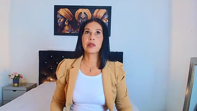 Snapshot of Shanon_mature chatting on July 16, 7:09 pm Shanon mature online show from July 16, 7:09 pm