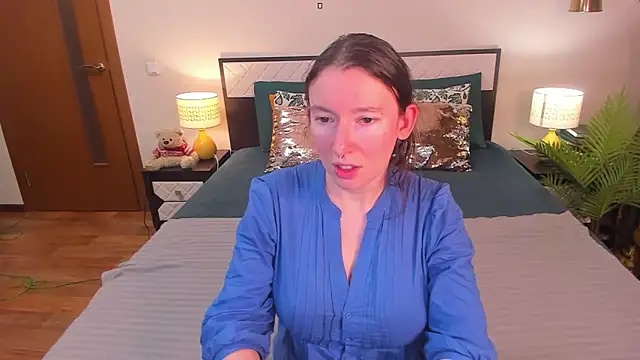 Snapshot of CatherineWalls chatting on March 28, 2:22 am CatherineWalls online show from March 28, 2:22 am