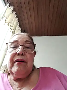 Snapshot of Vicky_Rosse chatting on May 8, 9:09 pm Vicky Rosse online show from May 8, 9:09 pm