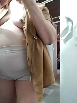 Snapshot of Vicky_Rosse chatting on May 16, 6:39 pm Vicky Rosse online show from May 16, 6:39 pm