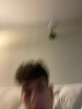 Snapshot of Andrei_992 chatting on November 20, 6:13 am Andrei 992 online show from November 20, 6:13 am