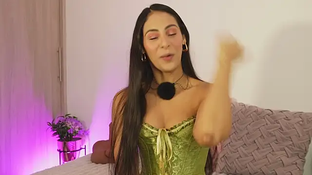 vicky rachell online show from October 21, 1:23 pm