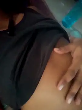 Snapshot of Aayankhan99 chatting on October 24, 5:48 am Aayankhan99 online show from October 24, 5:48 am