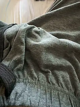 j1991j online show from April 2, 4:26 pm