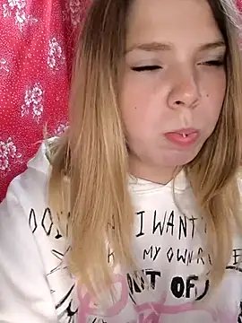 Zuli Kiska online show from October 3, 11:18 am