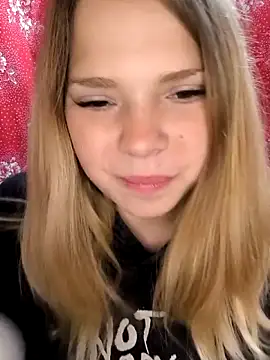 Zuli Kiska online show from October 10, 6:23 am