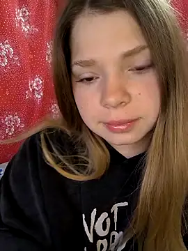 Zuli Kiska online show from April 14, 5:46 am