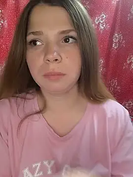 Snapshot of Zuli_Kiska chatting on June 27, 10:42 am Zuli Kiska online show from June 27, 10:42 am