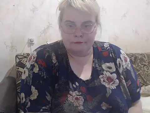 Snapshot of Ameliabusty chatting on September 15, 3:34 pm Ameliabusty online show from September 15, 3:34 pm