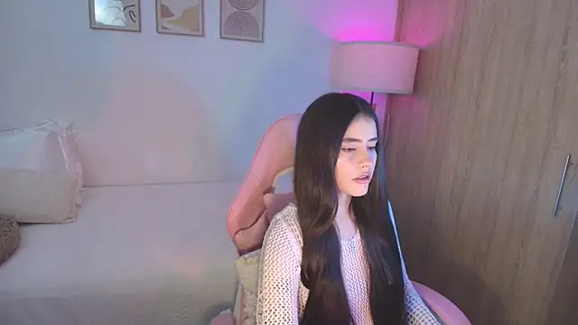 Snapshot of iriswest_ chatting on September 24, 11:41 pm iriswest  online show from September 24, 11:41 pm