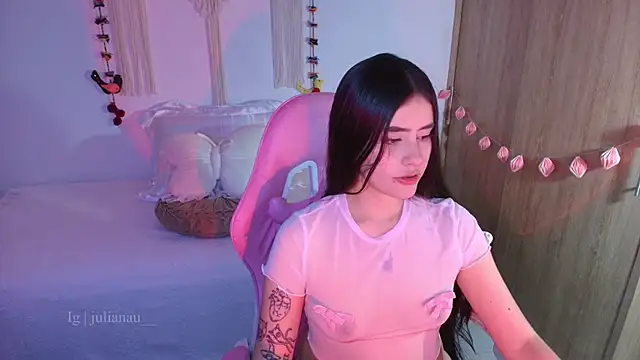 iriswest  online show from April 6, 4:46 am