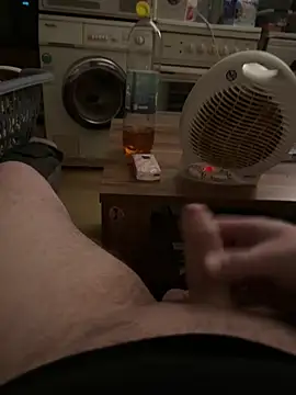 MatThiAs2806 online show from March 3, 6:47 pm