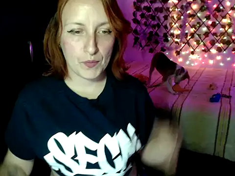 kittykalor09 online show from March 4, 1:33 am