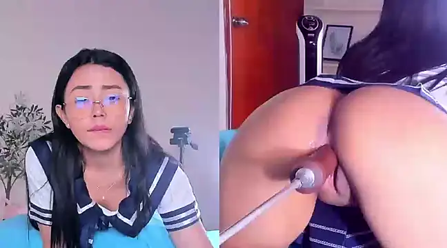 Snapshot of Angeli_Wu_ chatting on March 8, 4:01 am Angeli Wu  online show from March 8, 4:01 am