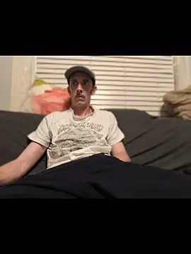 Snapshot of ednygma18626 chatting on July 25, 5:38 am ednygma18626 online show from July 25, 5:38 am