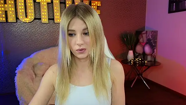 Snapshot of Marybarbia chatting on February 24, 12:37 pm Marybarbia online show from February 24, 12:37 pm