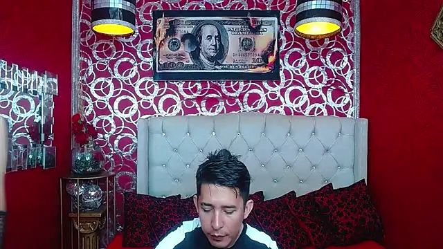 shannentrans online show from March 18, 6:59 pm