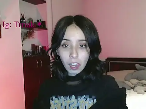 babyluna 8 8 online show from April 29, 3:43 am