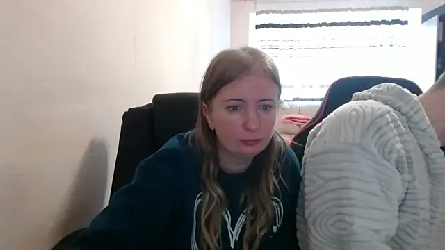 PeterAndJen online show from October 30, 7:54 am