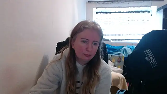 PeterAndJen online show from February 1, 7:18 am