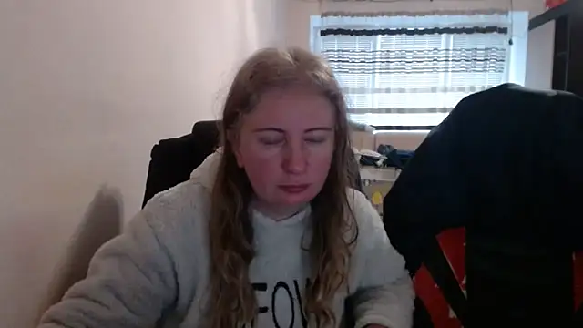 PeterAndJen online show from February 15, 7:51 am