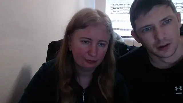 PeterAndJen online show from March 21, 8:30 am