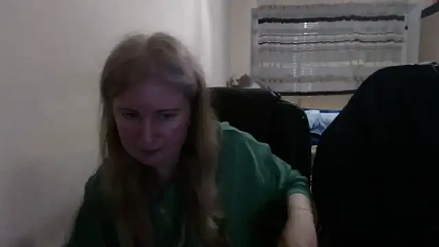 PeterAndJen online show from March 26, 7:30 pm