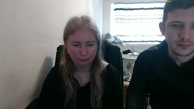 PeterAndJen online show from April 5, 5:59 am