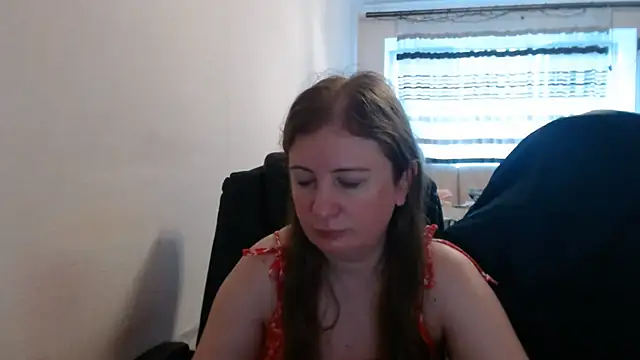 Snapshot of PeterAndJen chatting on July 11, 4:59 am PeterAndJen online show from July 11, 4:59 am
