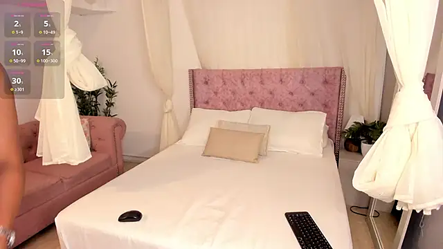 Snooky Clinton online show from October 14, 11:05 pm