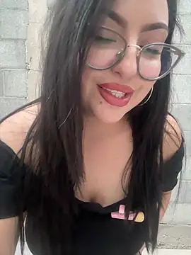 Snapshot of MileyGia chatting on June 28, 1:55 am MileyGia online show from June 28, 1:55 am