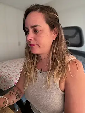 misslulipop online show from March 16, 8:54 pm