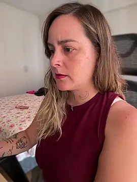 misslulipop online show from March 19, 8:00 pm