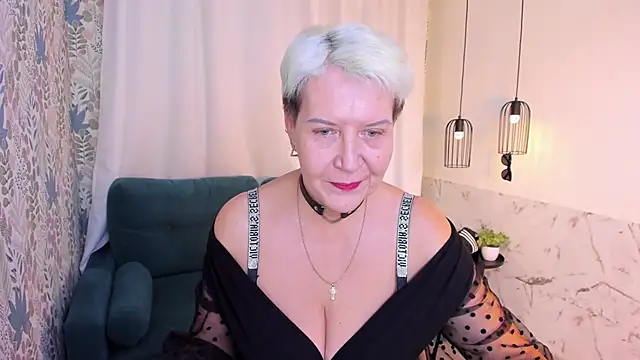 KathySunn online show from April 1, 1:23 pm