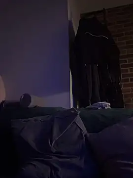 ShadowyIron online show from April 13, 3:23 am