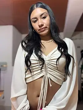 Ambar pe  online show from January 12, 11:36 pm