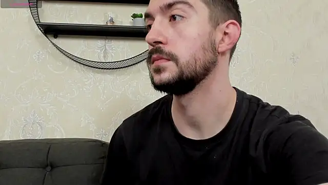 Dylan Best online show from April 18, 11:03 am