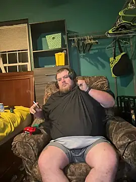 fatdickdaddy448 online show from December 26, 12:03 am