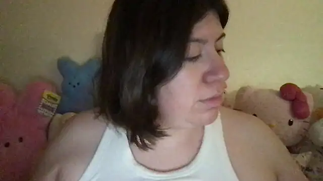 Snapshot of HYPHYtype chatting on December 23, 10:46 am HYPHYtype online show from December 23, 10:46 am