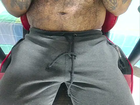 TeddyGominola  online show from February 19, 1:39 pm