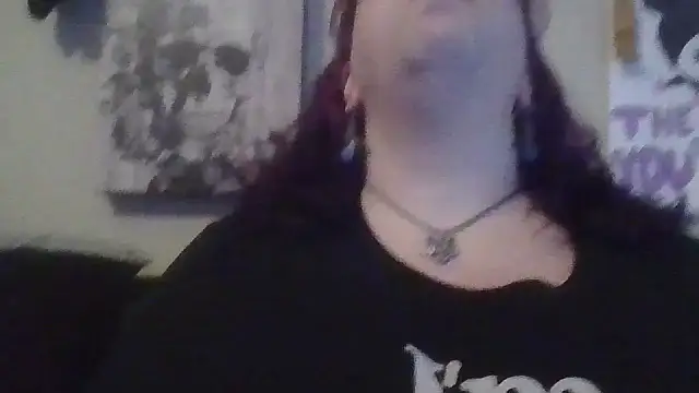 Snapshot of GothyBaby chatting on May 10, 10:26 pm GothyBaby online show from May 10, 10:26 pm
