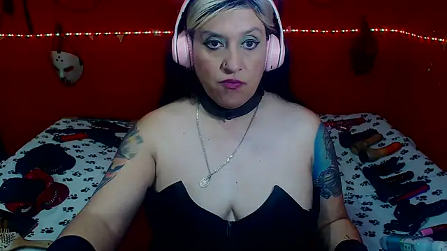 MATURE Randy online show from January 15, 9:07 pm