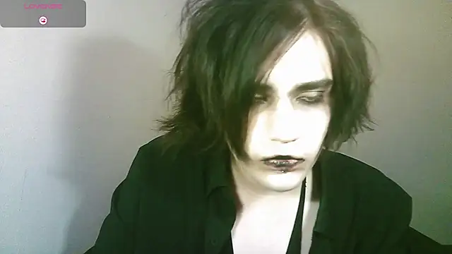 Snapshot of sademobeer chatting on July 14, 10:37 pm sademobeer online show from July 14, 10:37 pm