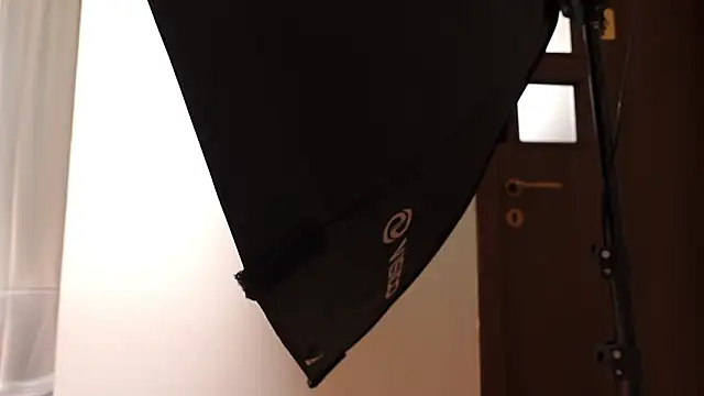 Snapshot of MelissaWatts chatting on March 23, 8:51 am MelissaWatts online show from March 23, 8:51 am