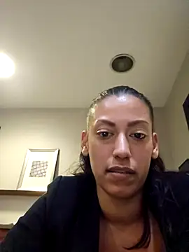 Snapshot of Nikkierosee chatting on March 11, 7:58 am Nikkierosee online show from March 11, 7:58 am