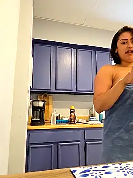 Snapshot of Nikkierosee chatting on September 14, 2:49 pm Nikkierosee online show from September 14, 2:49 pm