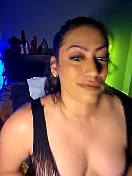 Snapshot of Nikkierosee chatting on December 4, 1:59 am Nikkierosee online show from December 4, 1:59 am