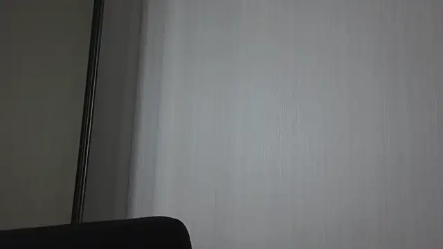 Snapshot of Aelita_bb chatting on June 4, 8:37 pm Aelita bb online show from June 4, 8:37 pm