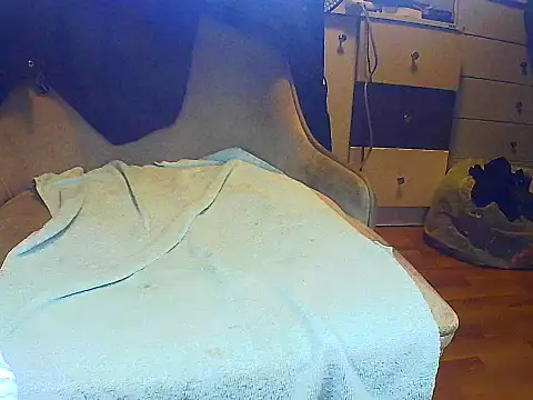 Snapshot of jackhalloween34 chatting on September 28, 6:02 pm jackhalloween34 online show from September 28, 6:02 pm